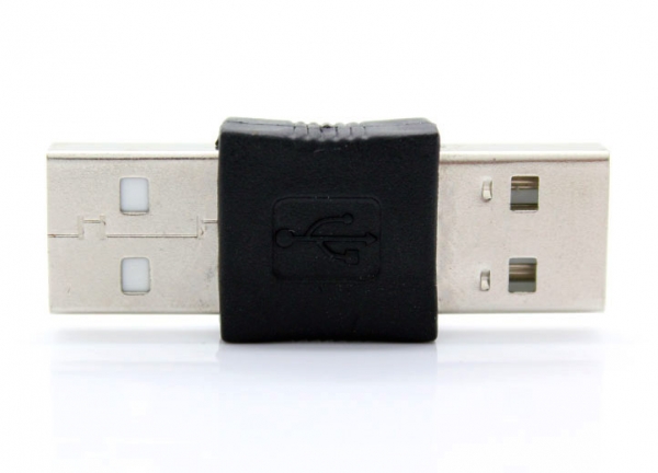 USB Adaptor A-Male to A-Male (Photo )