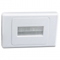 Flush Wall Plate with Brushed Entry for Cables (Thumbnail )